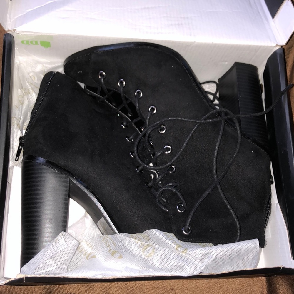 Lilly Black Lace Up Heels